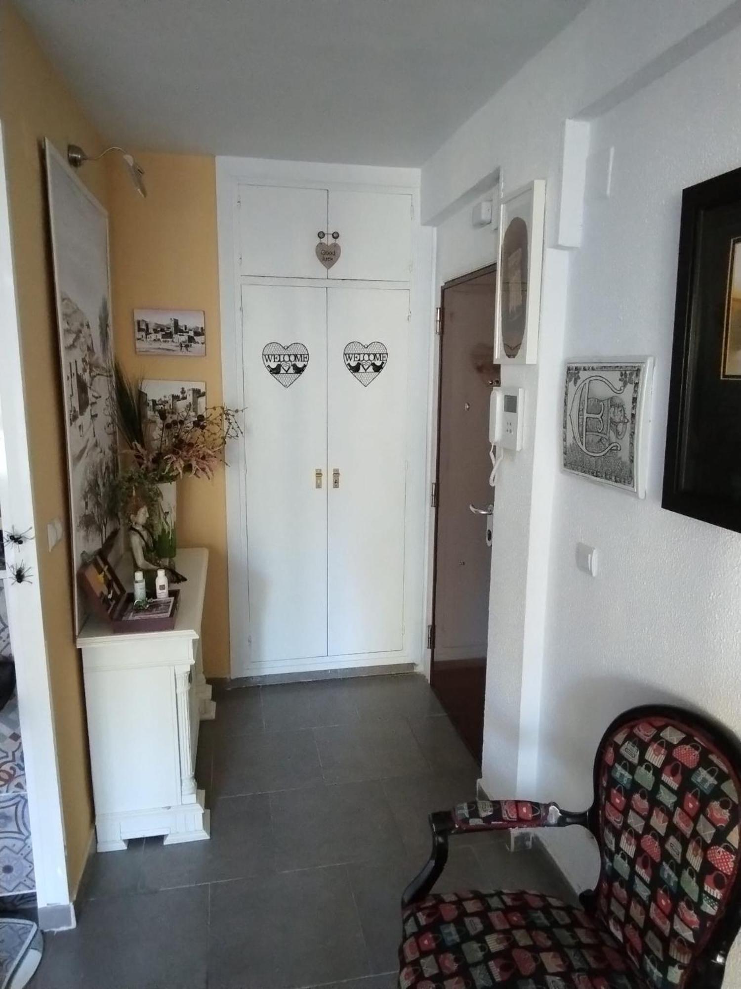Alojamiento Tahri Torremolinos Ngoại thất bức ảnh